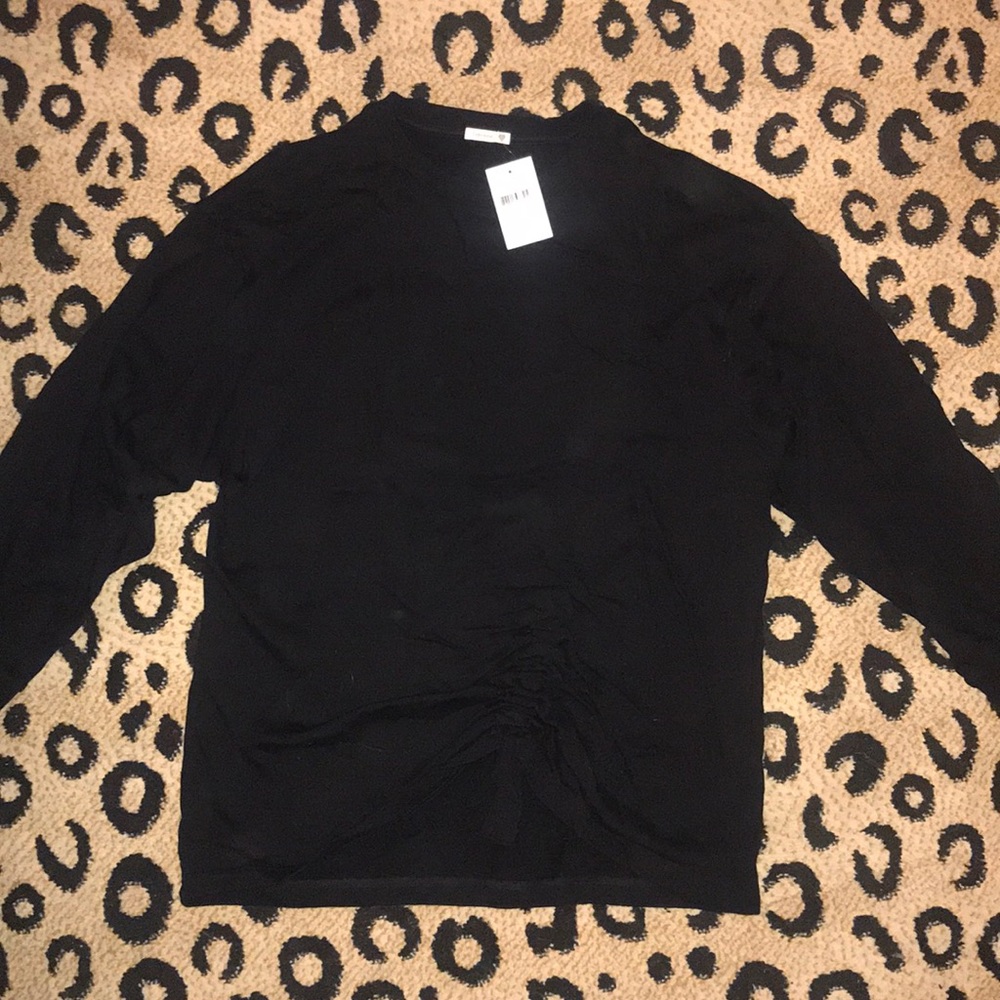 Crew Neck Sweatshirt with asymmetric ruched detail